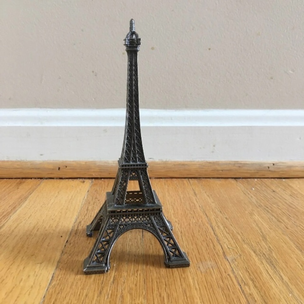 Eiffel Tower Trinket